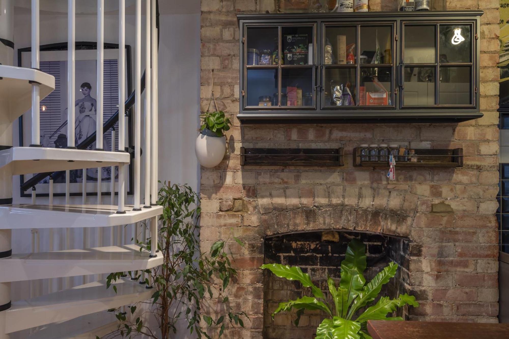 Appartement Heart Of Hackney Cosy 1br Loft Apt. Londen